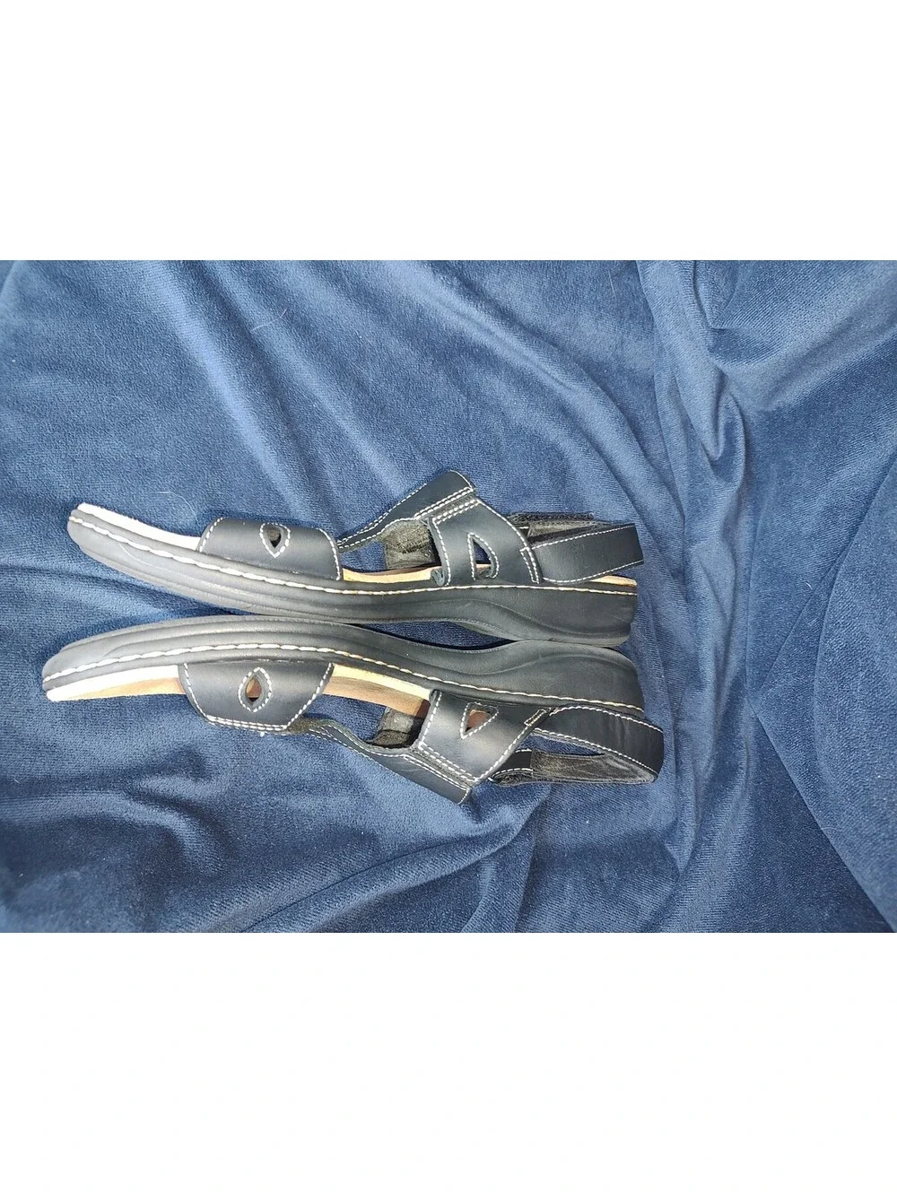 Clarks Collection Black Leather Comfort Sandals Size 11